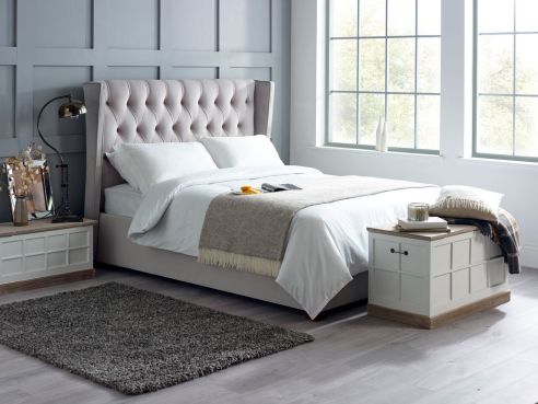Hemingway Winged Bed King